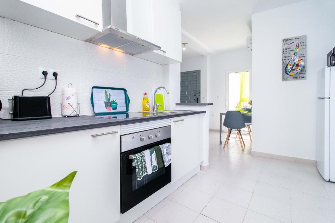 Dos Terrazas Apartment ตอร์เรเวียคา ภายนอก รูปภาพ