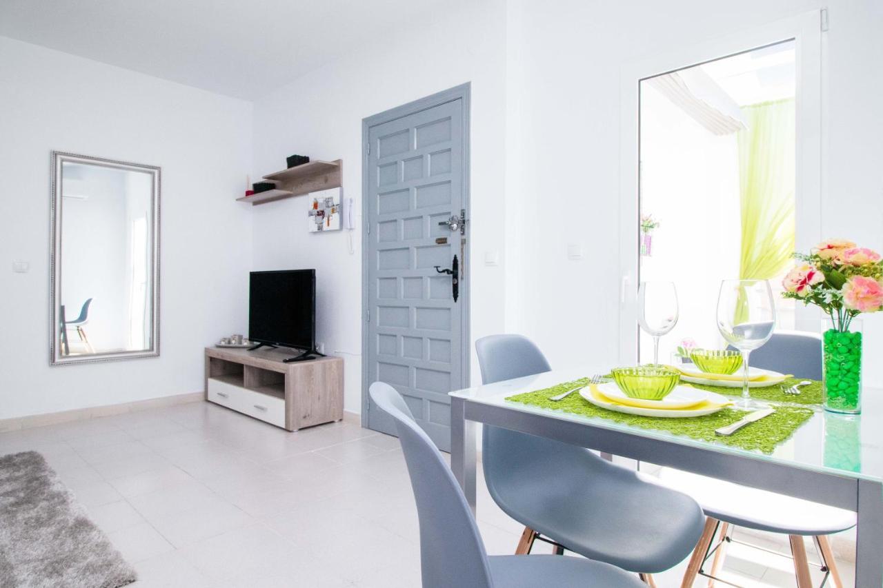 Dos Terrazas Apartment ตอร์เรเวียคา ภายนอก รูปภาพ